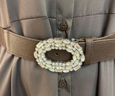 Chocobruine riem met stenen