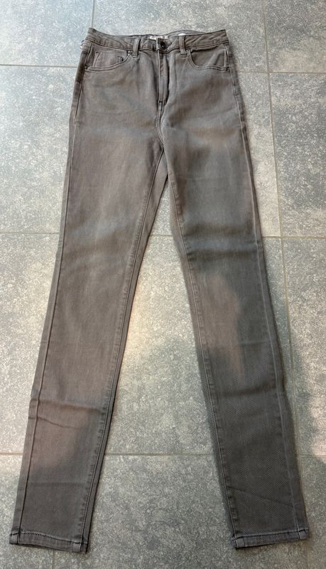 Grijze jeans toxik skinny Grijze jeans toxik skinny