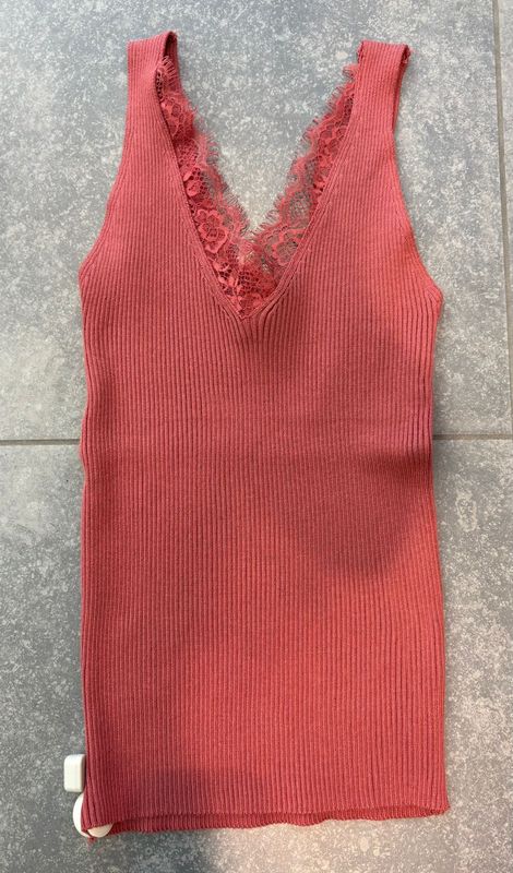 Topje in terracotta