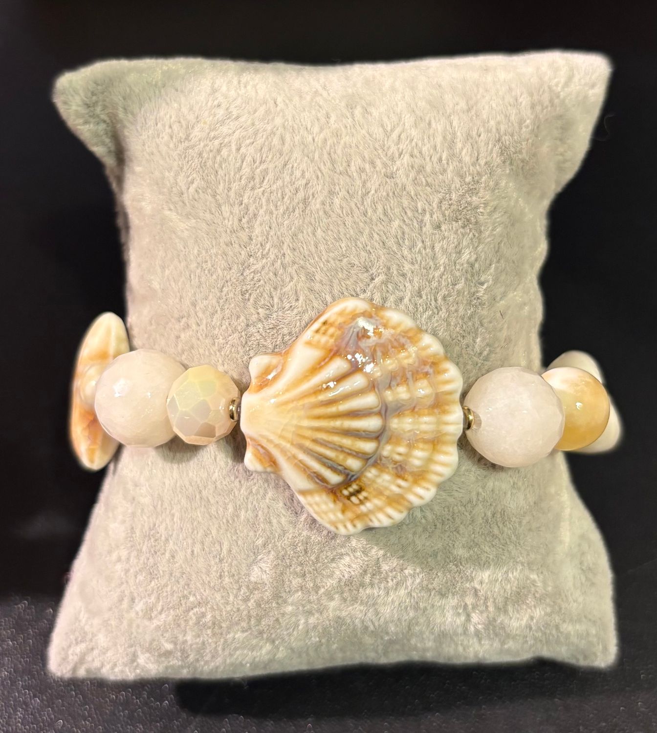 Armband in bohemian stijl en schelpjes