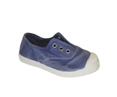 Cienta &#39;snoepsneaker&#39; afgewassen jeansblauw