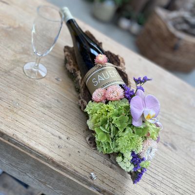 Bloemstuk Fles op kurk