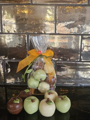 Gevulde chocolade appeltjes