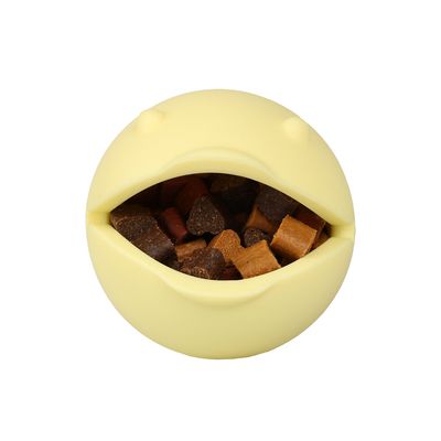 Petit snackspeeltje puffi met catnipbal geel