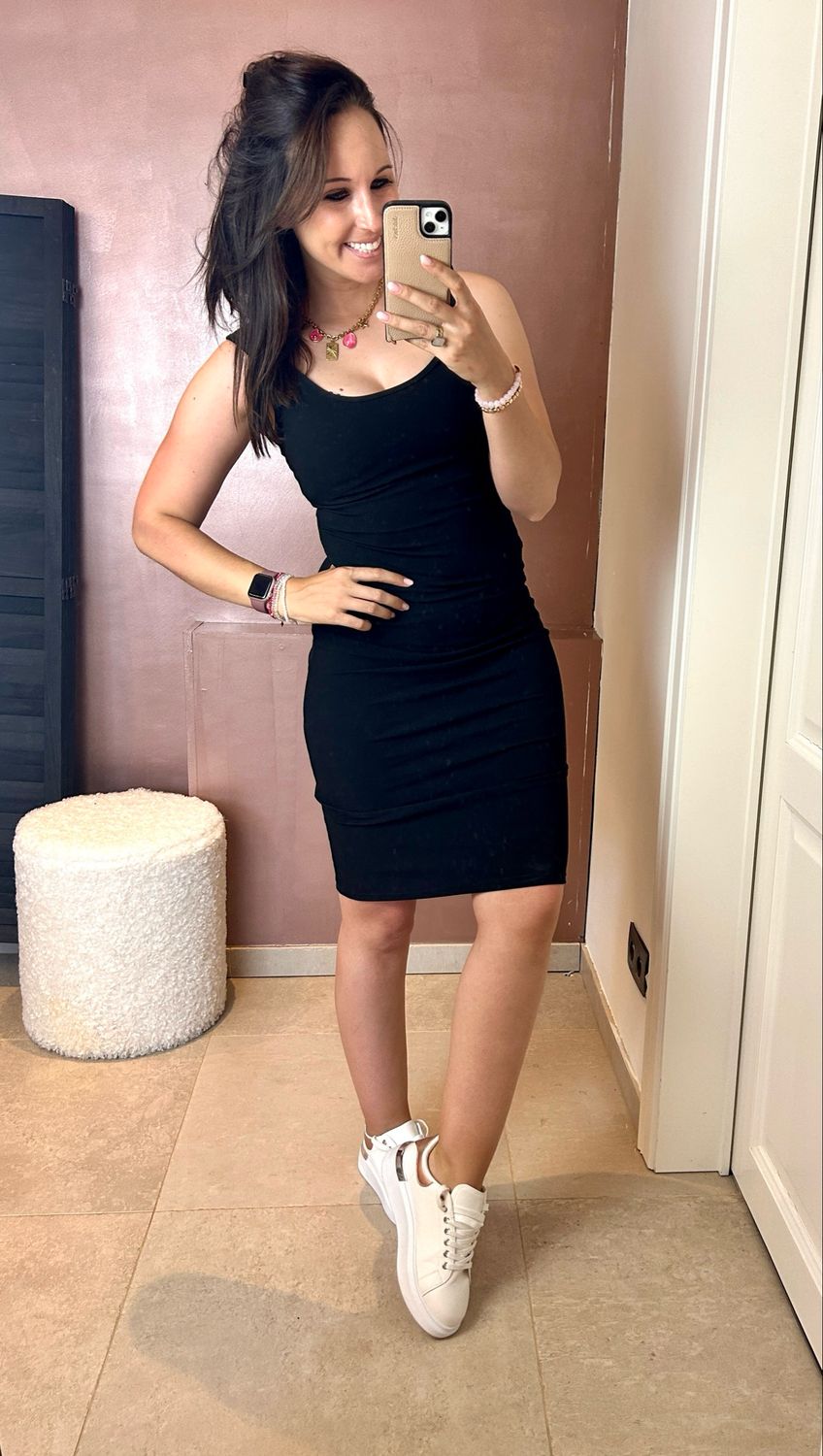 🖤 The Perfect Black Basic