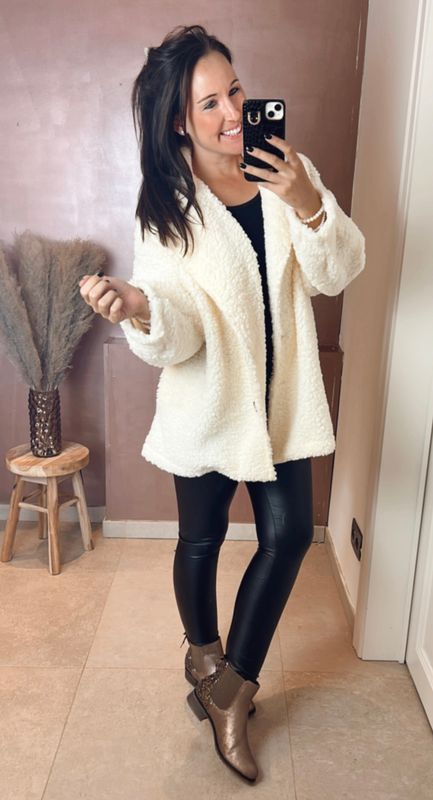Oversized Teddy Coat – Cream