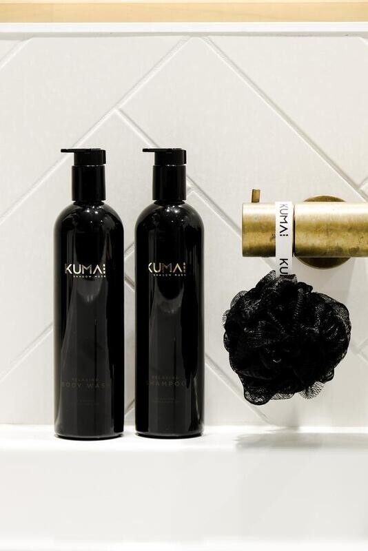 Zwart Douche Bloem