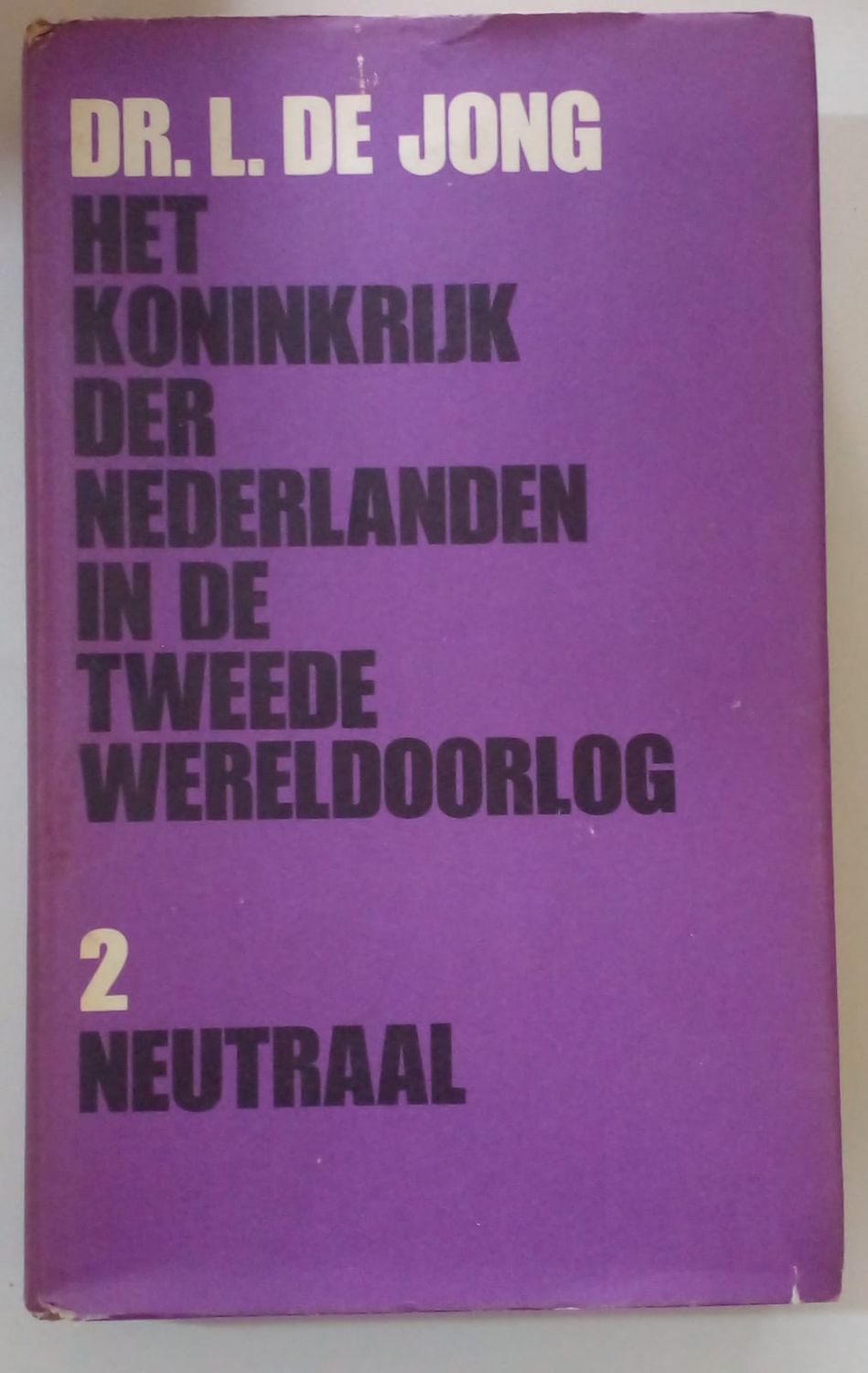 Het koninkrijk der Nederlanden in de tweede wereldoorlog Neutraal [D6]