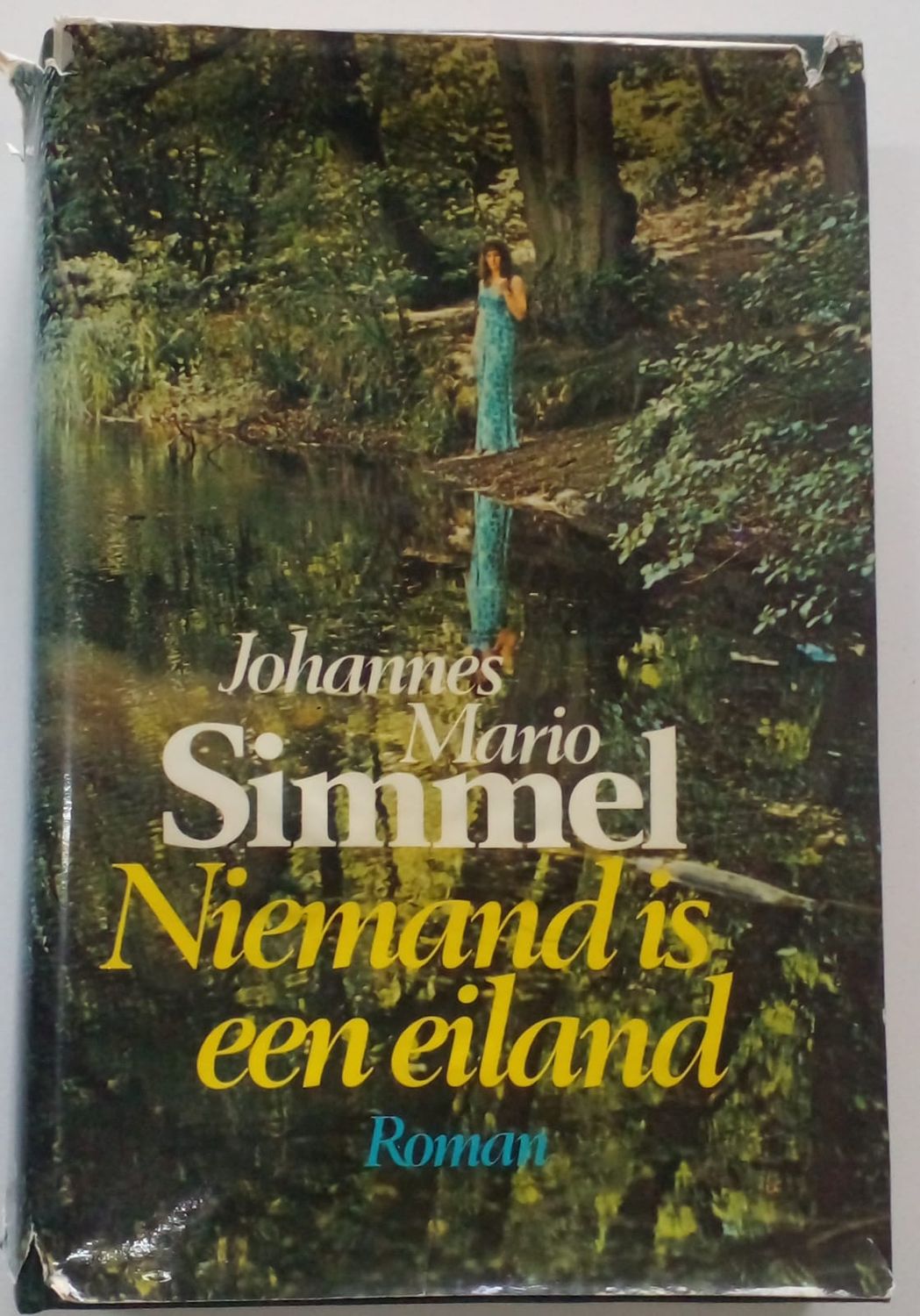 Niemand is een eiland [D12]
