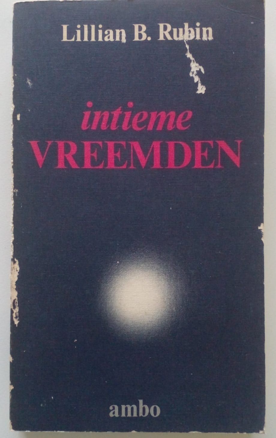 Intieme vreemden [D30]