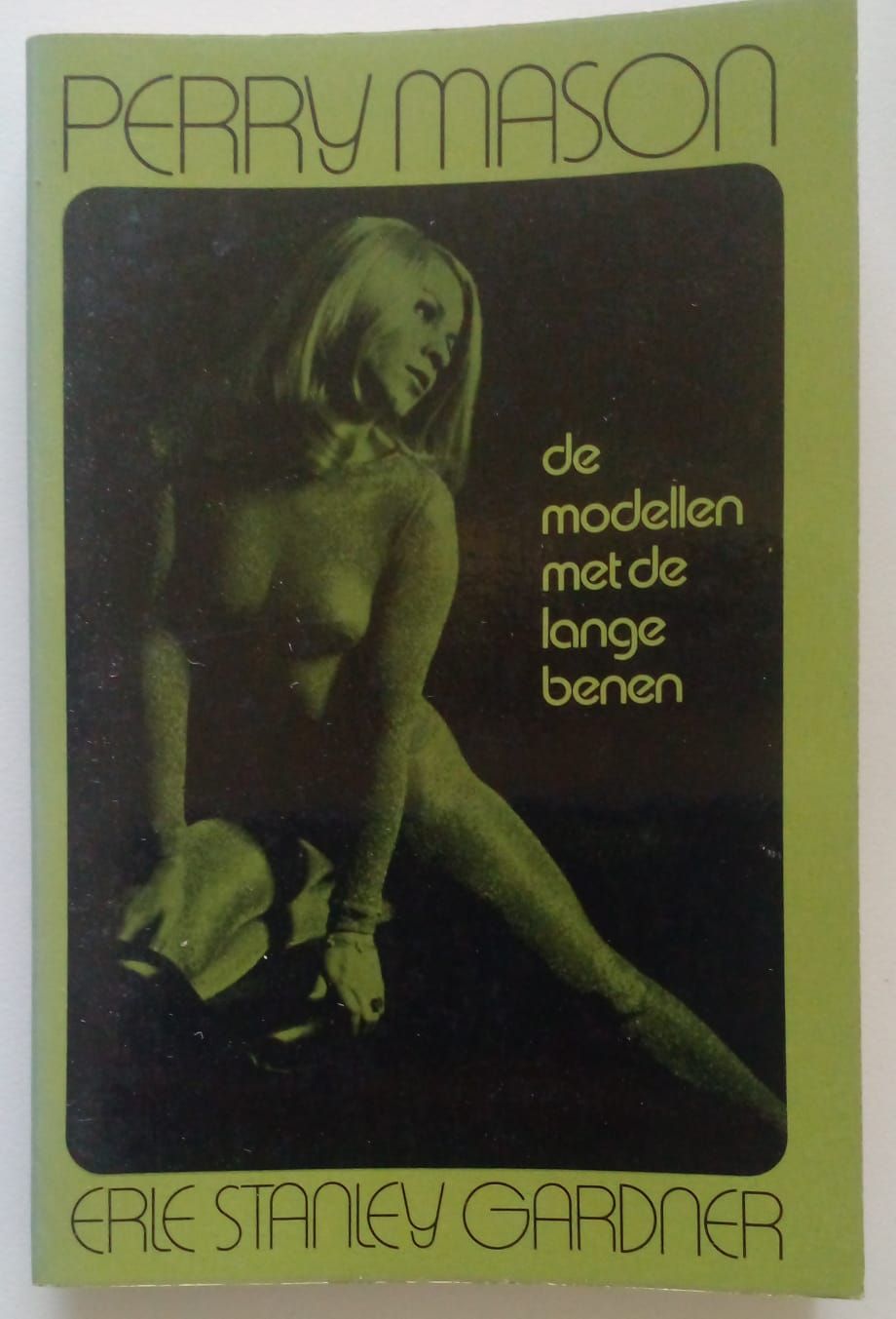 De modellen met de lange benen 105