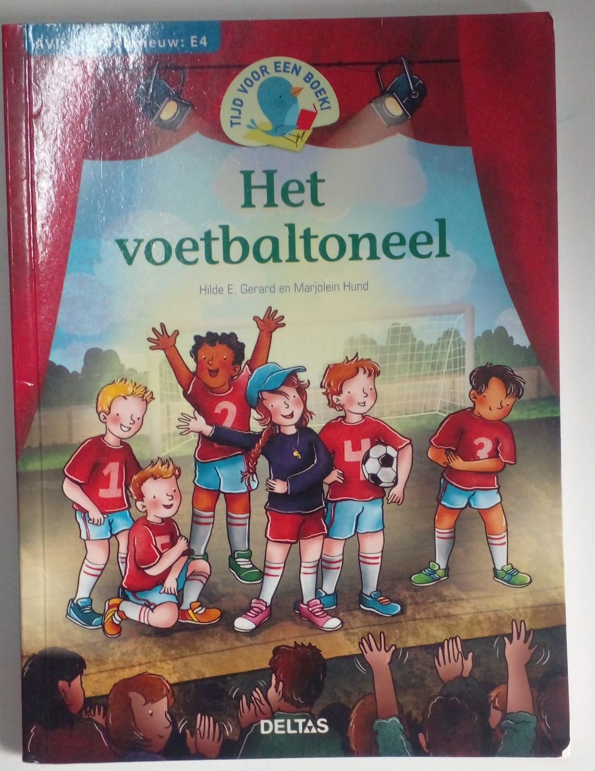 Het voetbaltoneel 46