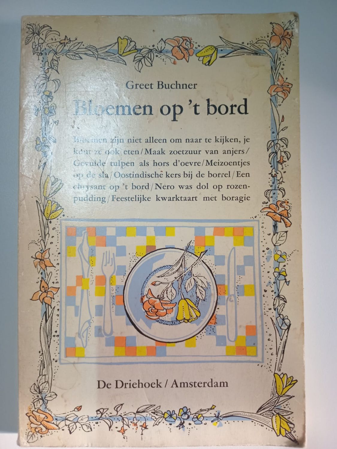 Bloemen op &#39;t bord 51