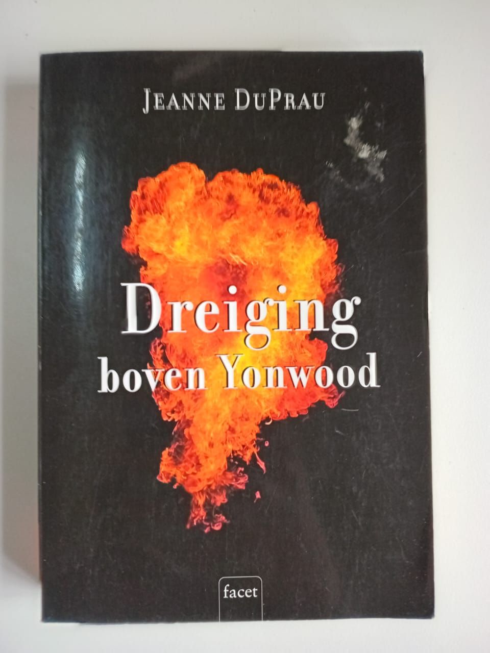 Dreiging boven Yonwood 53