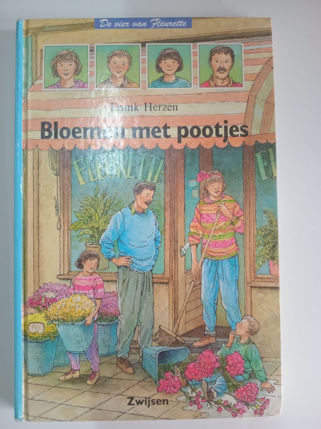 Bloemen met pootjes 56