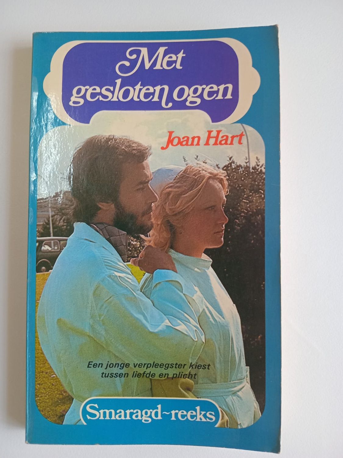 Met gesloten ogen 74