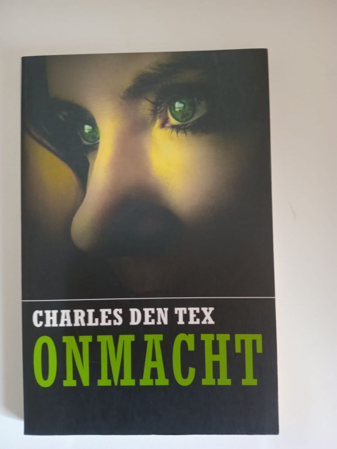 Onmacht 77