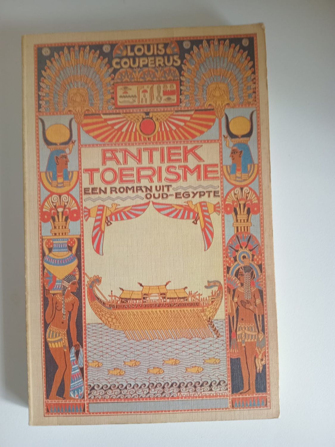 Antiek toerisme 80