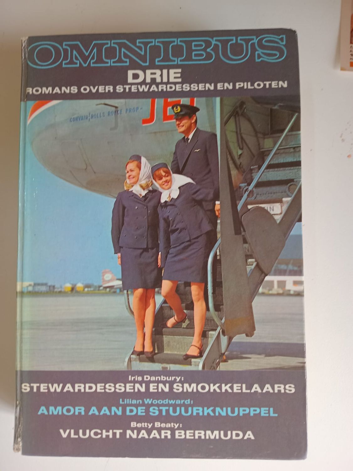 Omnibus 82