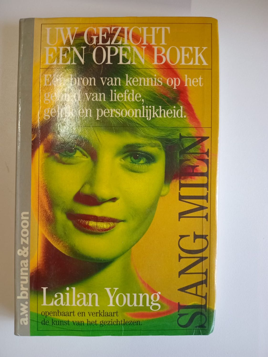 Uw gezicht een open boek 92