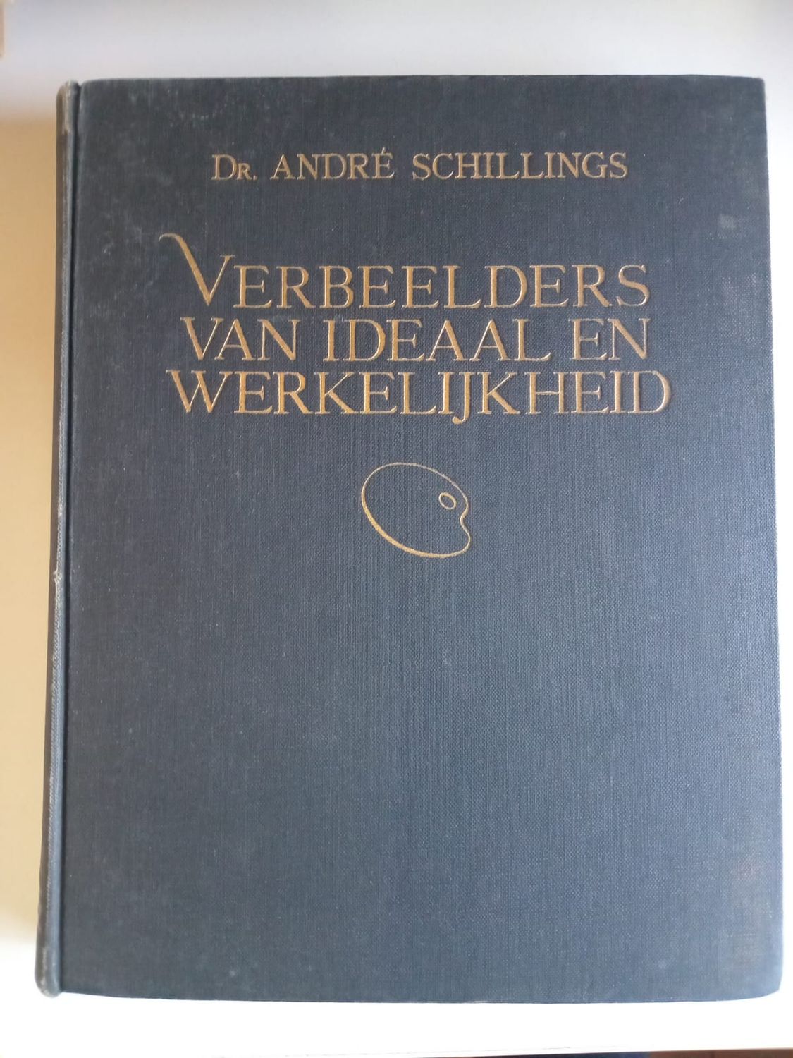 Verbeelders van ideaal en werkelijkheid 93