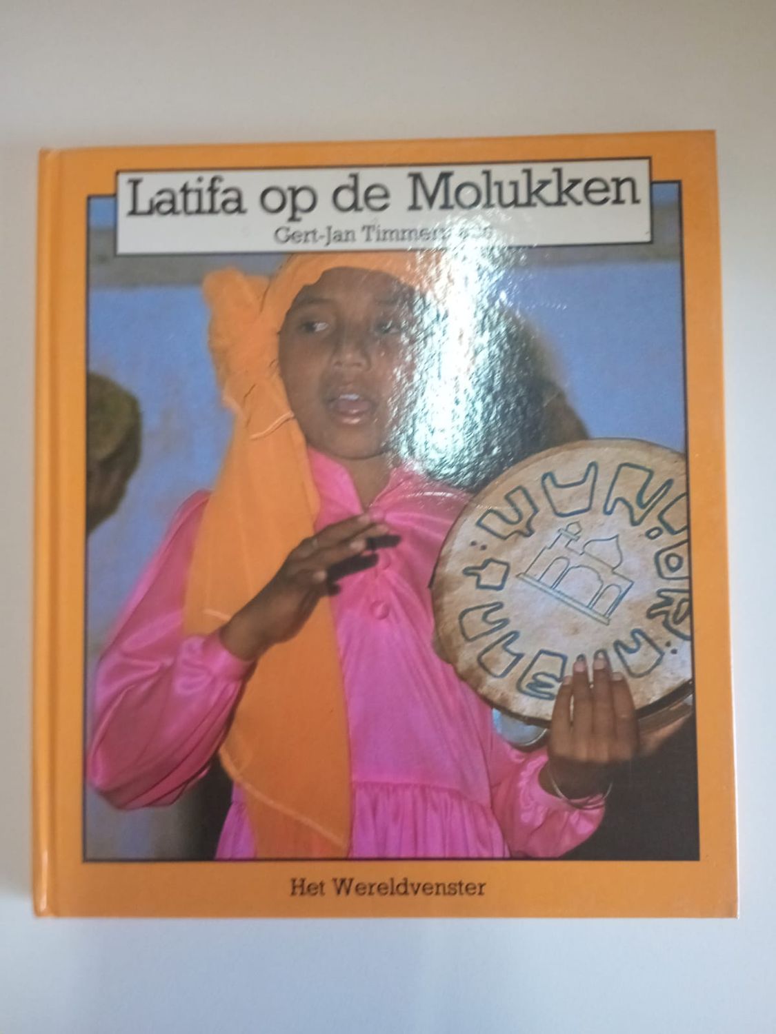 Latifa op de molukken 95