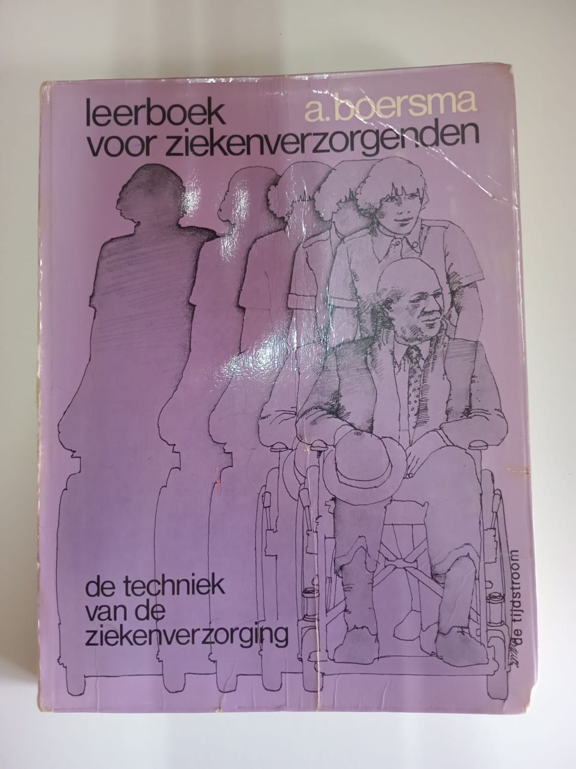 Leerboek voor ziekenverzorgenden 100