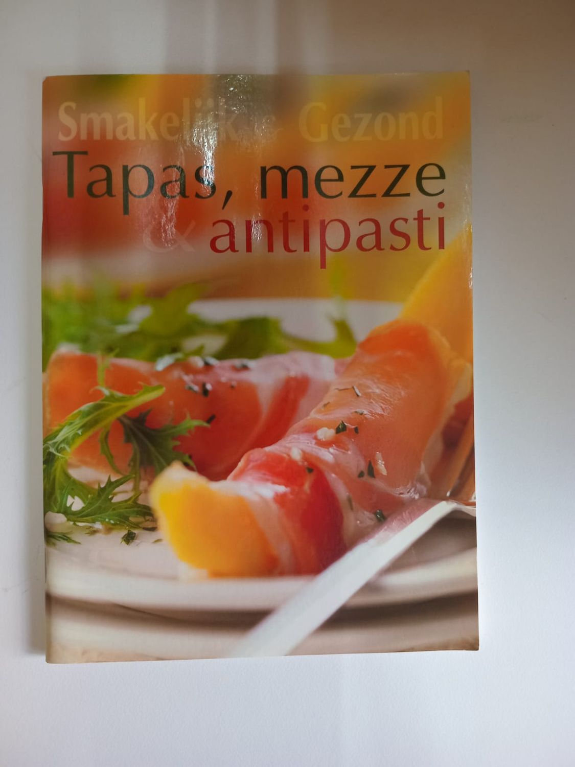 Tapas, mezze &amp; antipasti 100