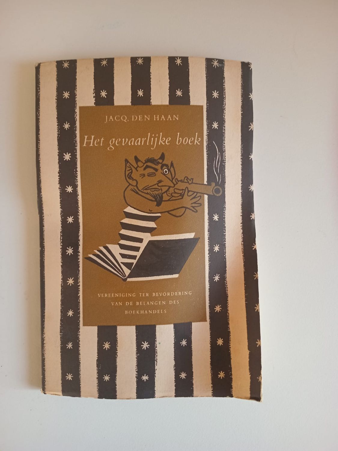 Het gevaarlijke boek 105