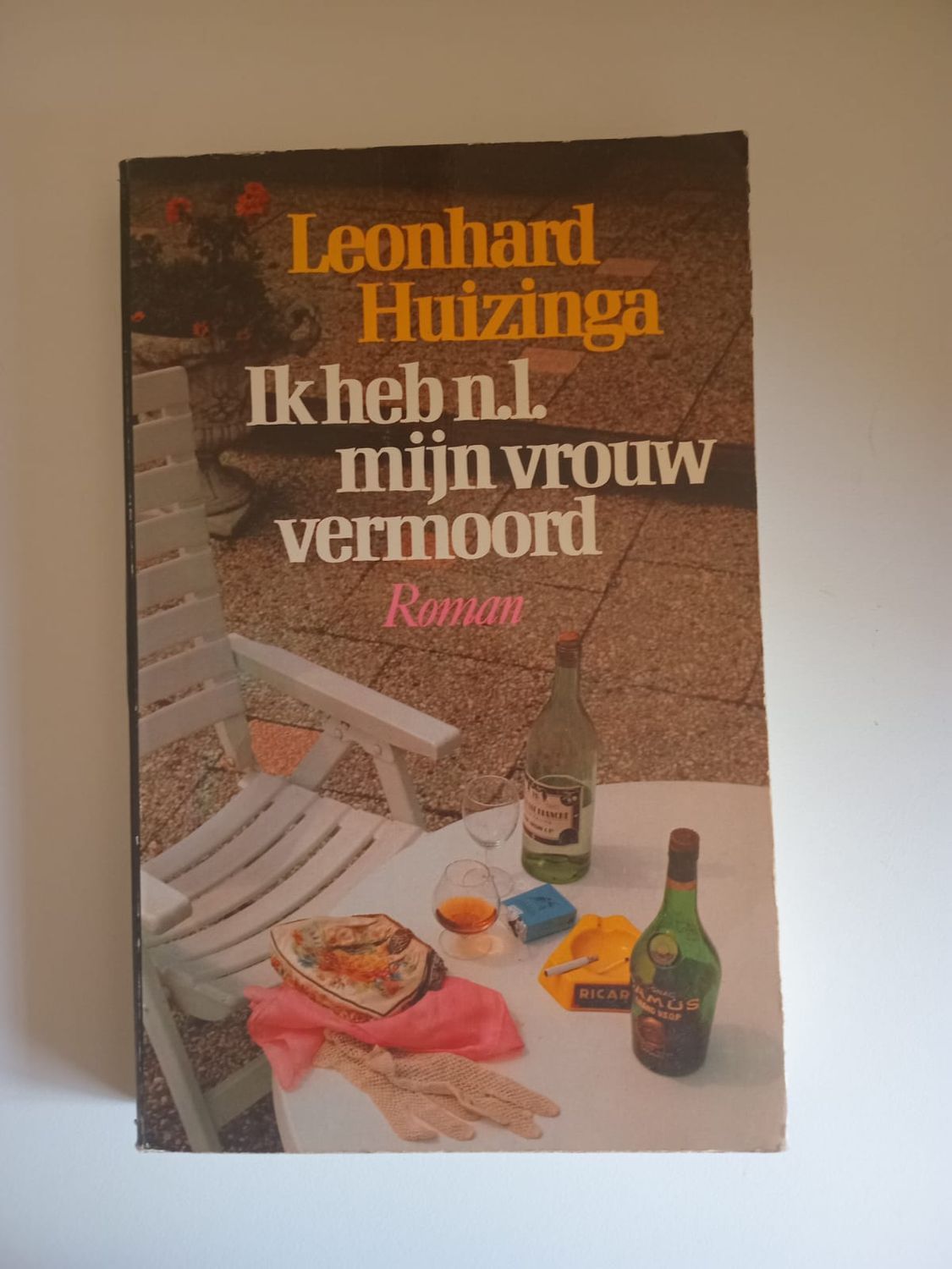 Ik n.l. mijn vrouw vermoord 110