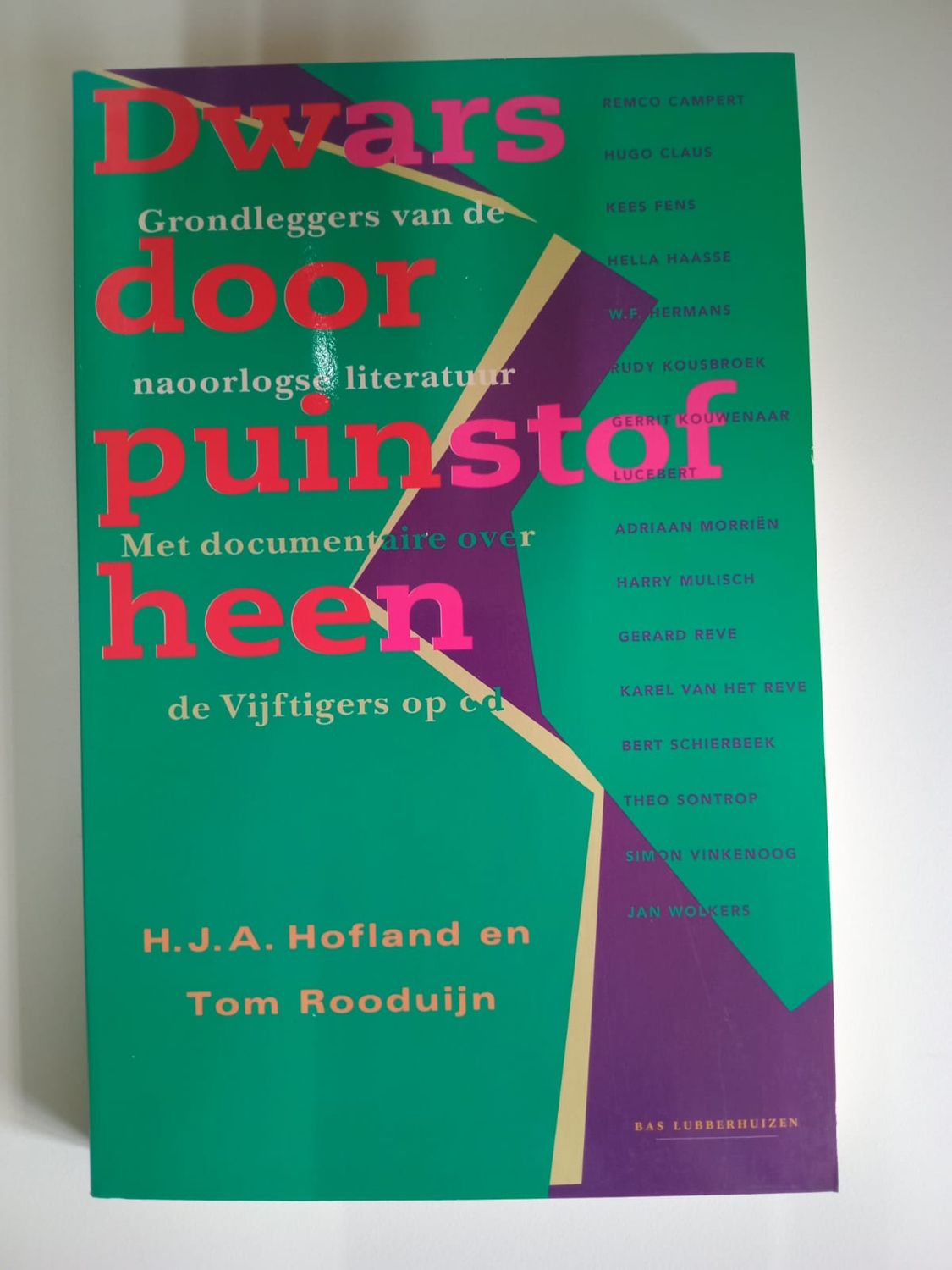 Dwars door puinstof heen 115