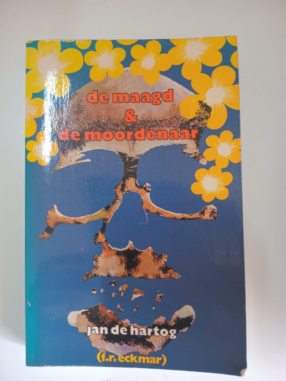 De maagd en de moordenaar 119