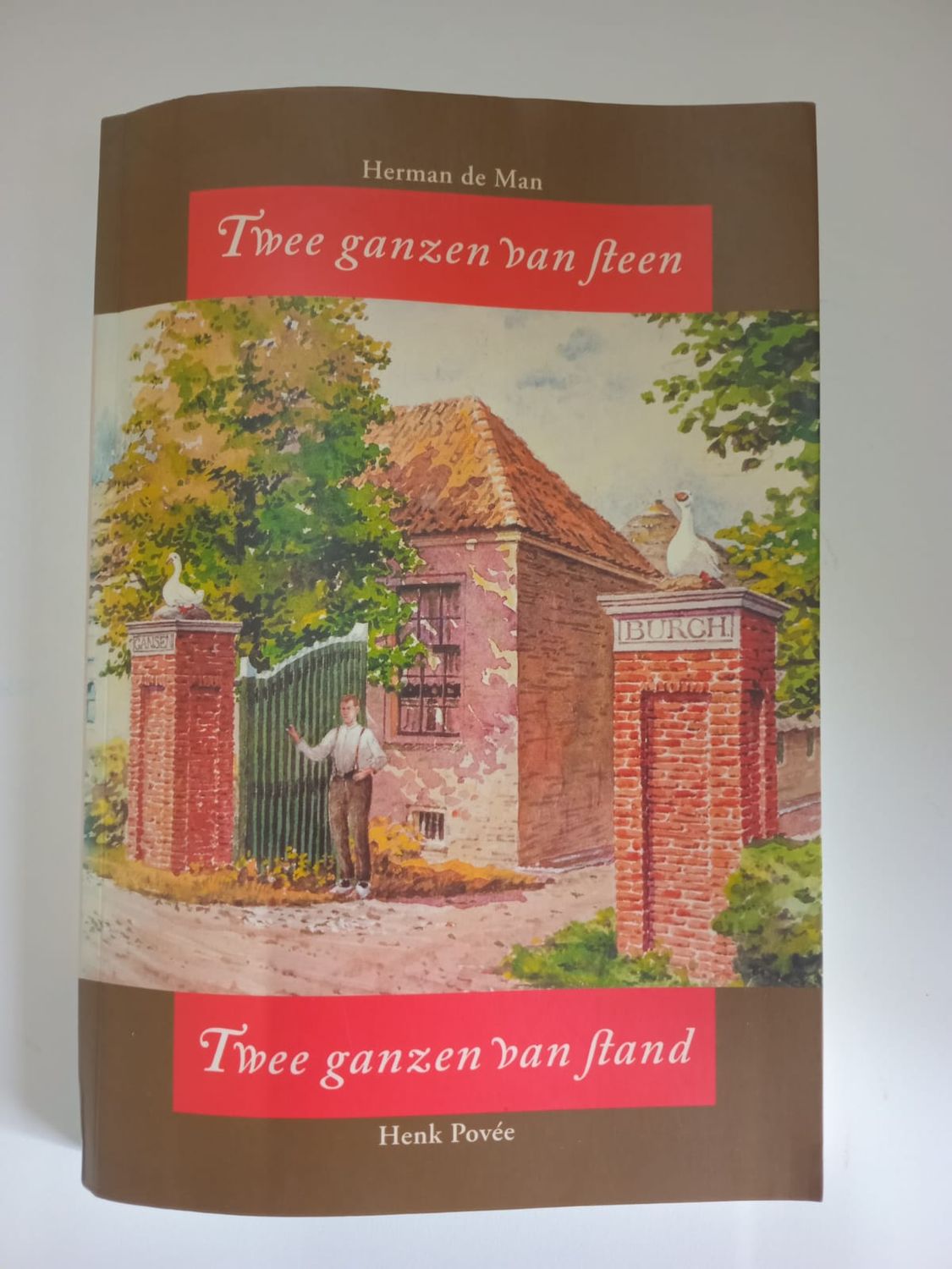 Twee ganzen van steen, Twee ganzen van stand 120