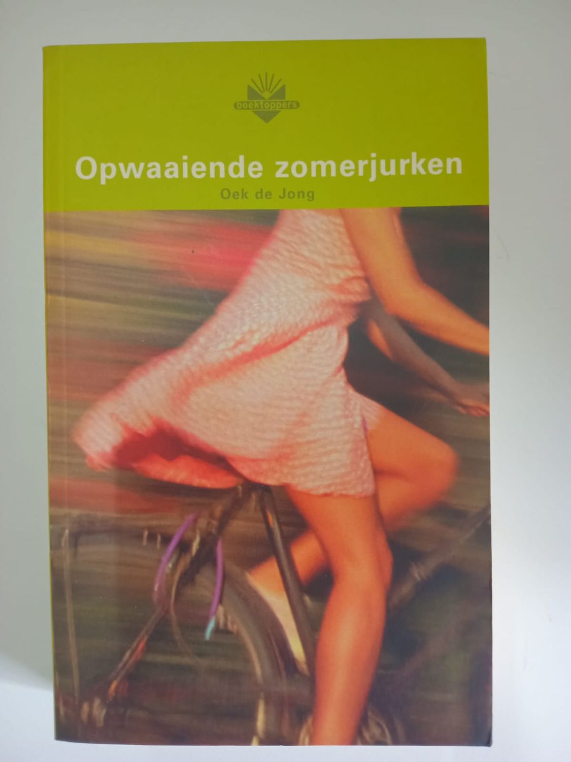 Opwaaiende zomerjurken 120
