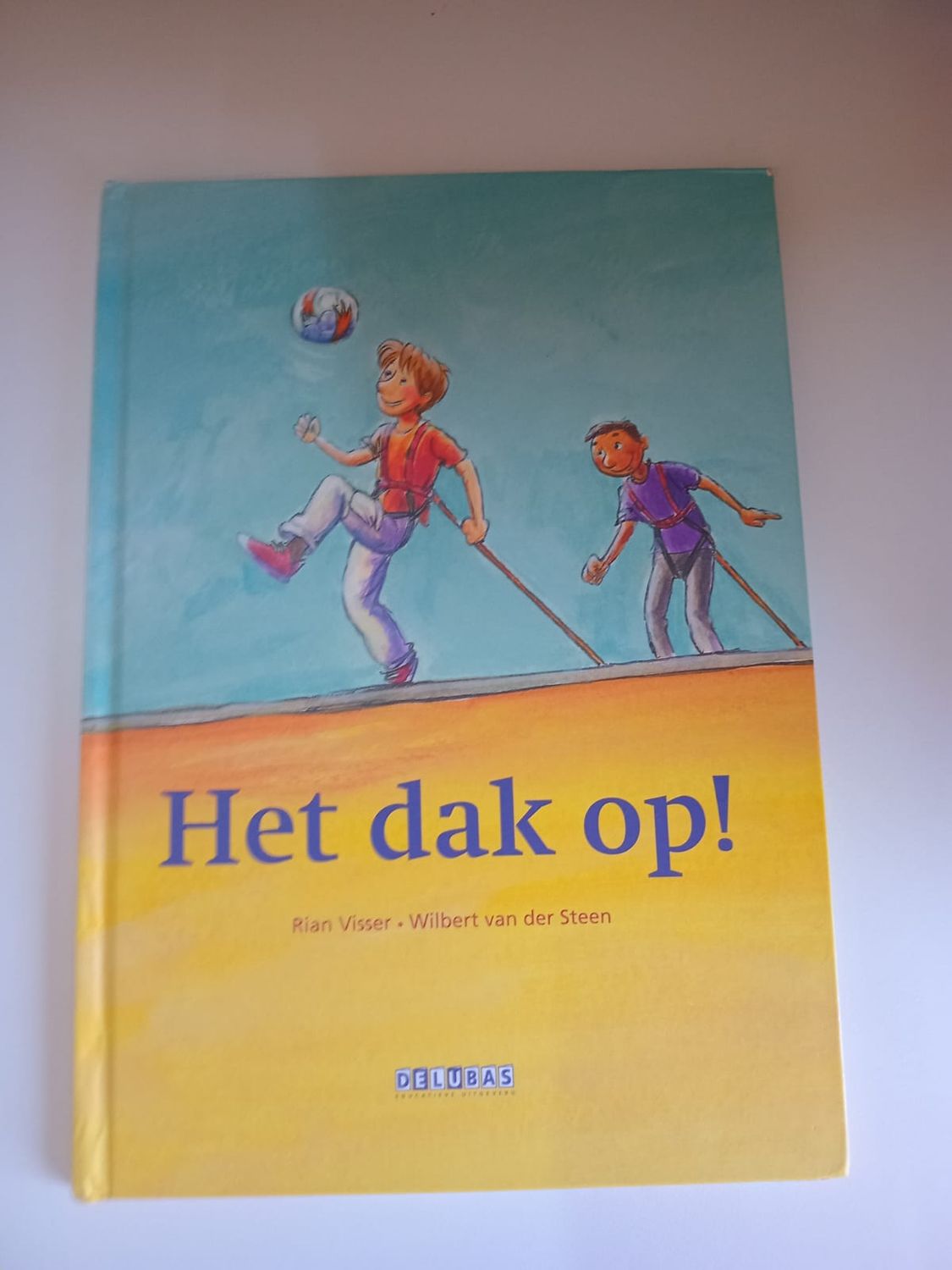 Het dak op ! 128