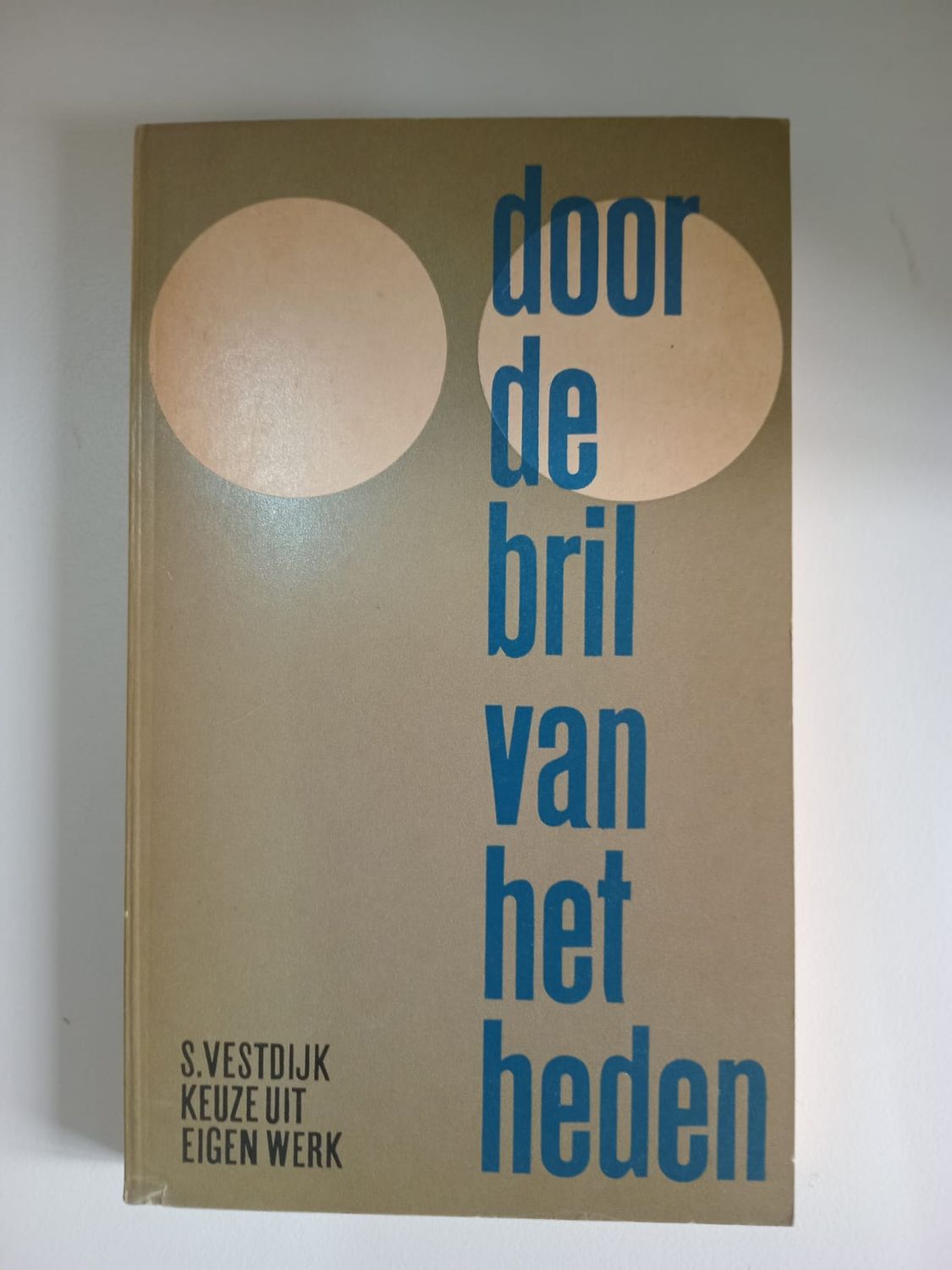 Door de bril van het heden 129