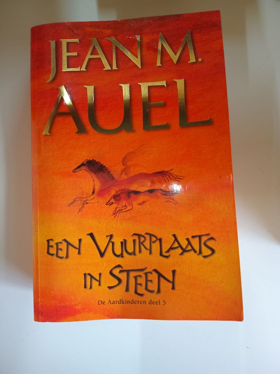 Een vuurolaats in steen 133