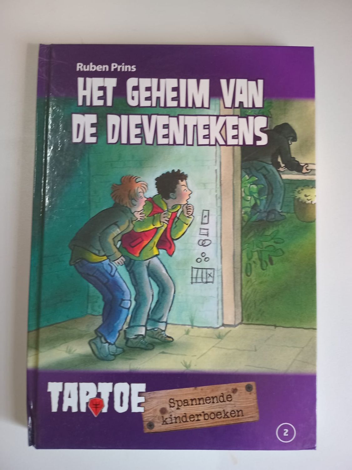Het geheim van de dieventekens 135