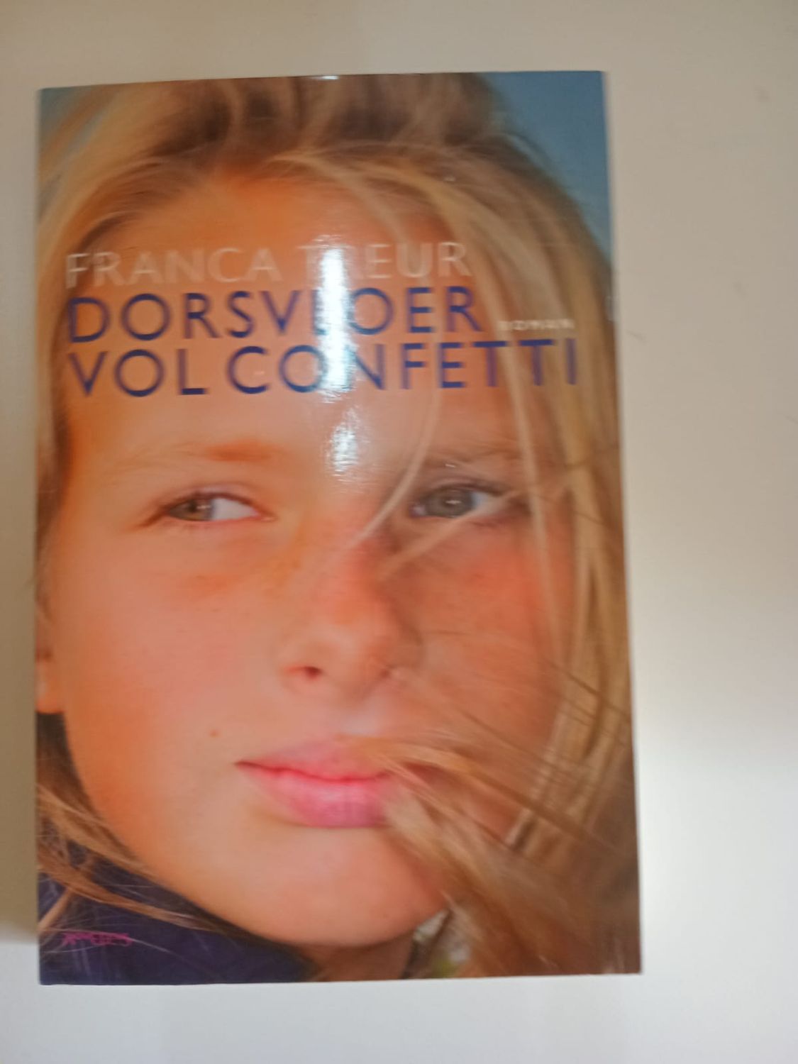 Dorsvloer vol confetti 137