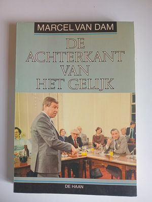 De achterkant van het gelijk 141