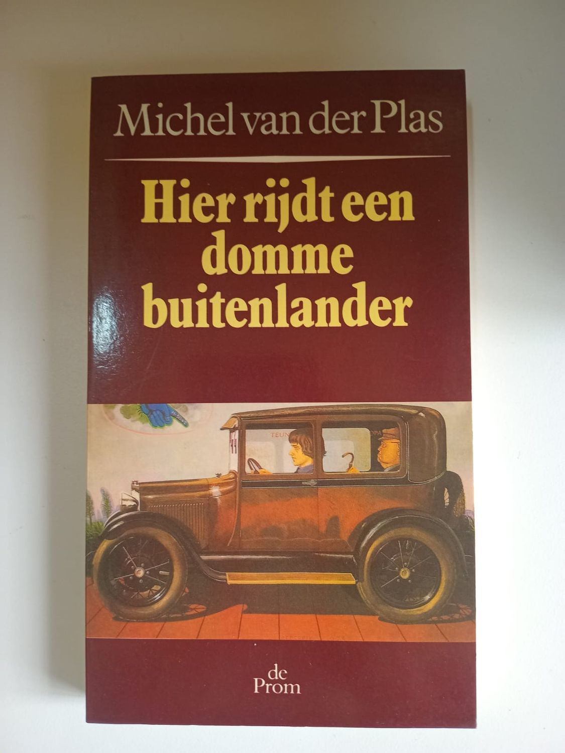 Hier rijdt een domme buitenlander 142