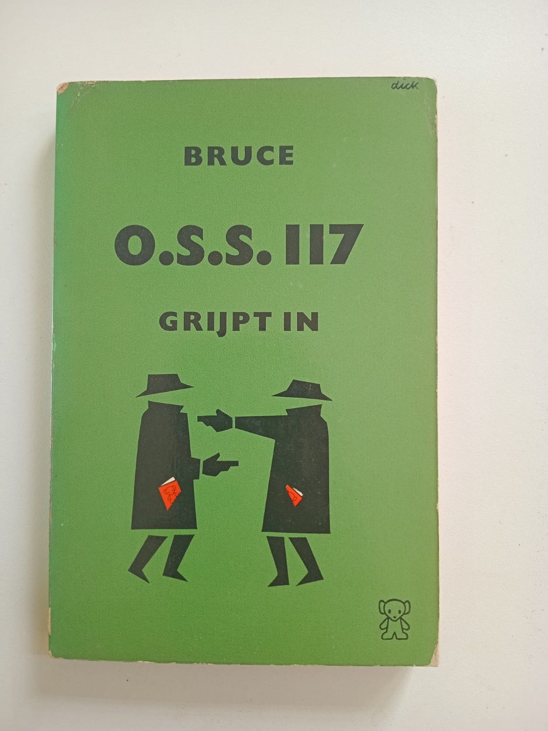 O.S.S. 117 Grijpt in 148