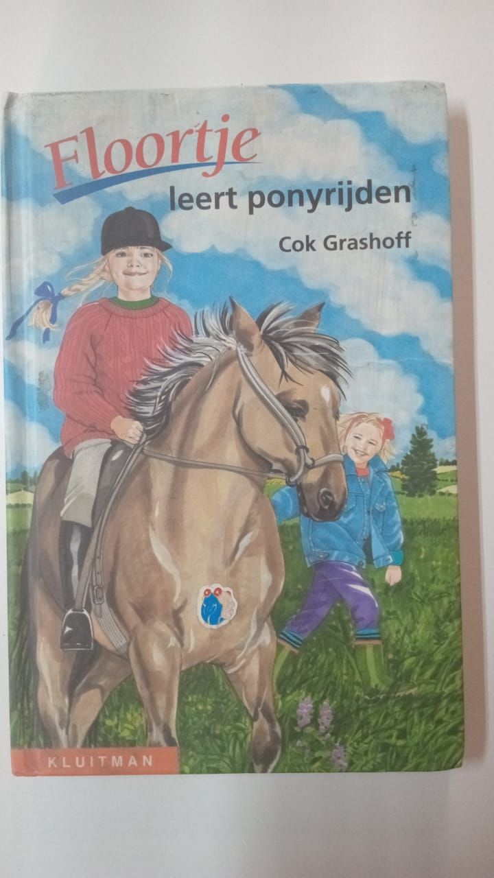 Floortje leert ponyrijden 149