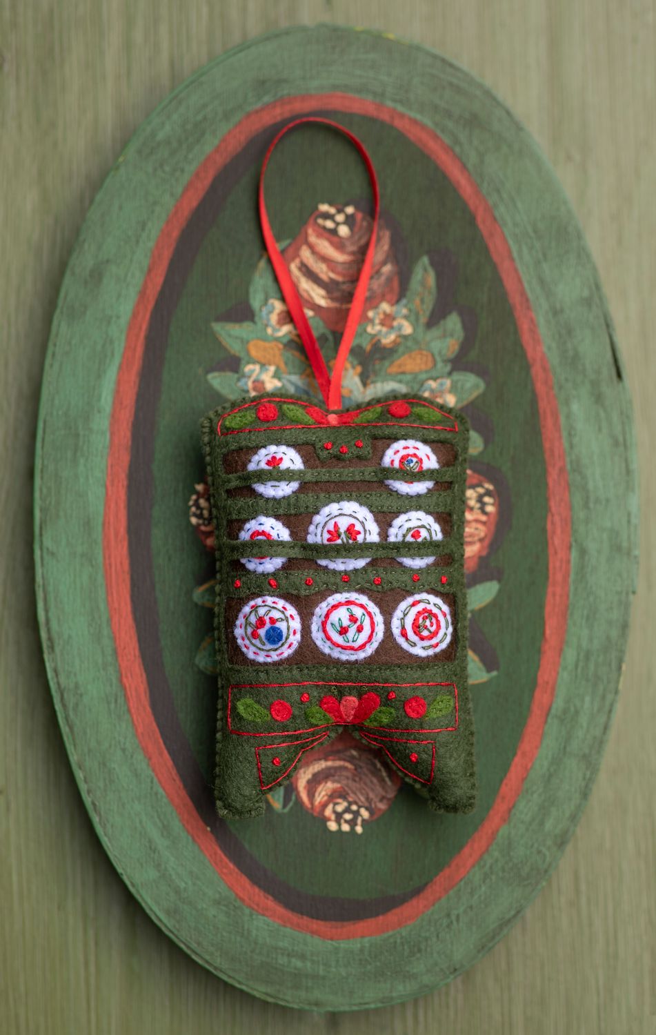 Dark Green Cupboard Handmade Felt Decoration