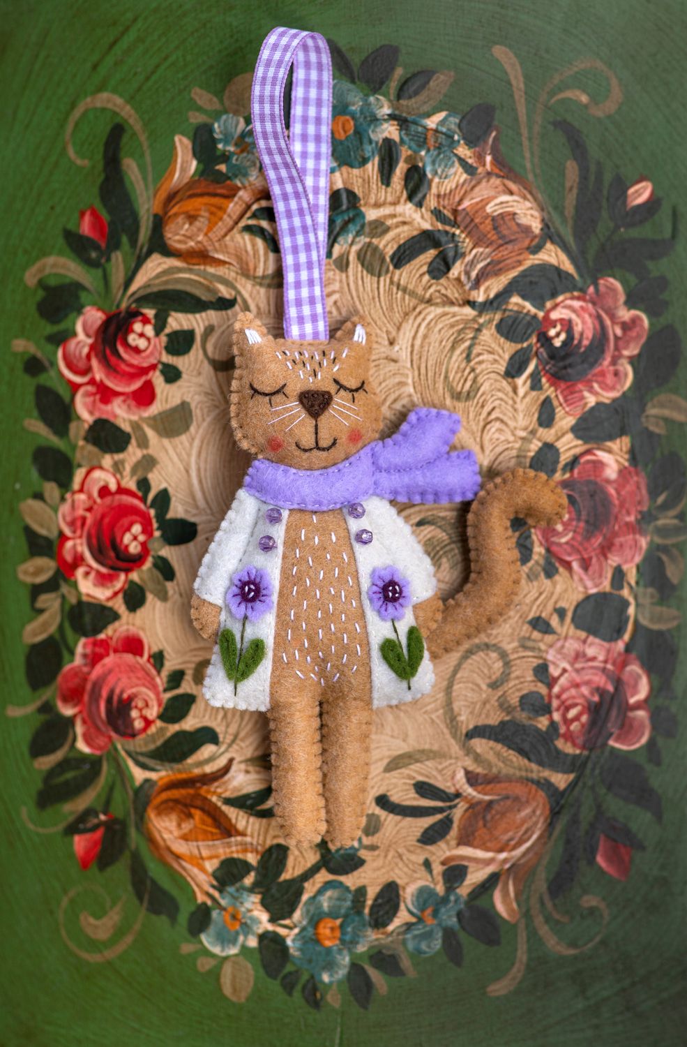 Cat handmade felt decoration