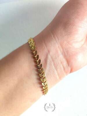 Anti-Tarnish Minimal Wheat Leaf Titanium Steel Bracelets | Golden leaf bracelet | Work Wear Jewellery | Minimal Jewellery