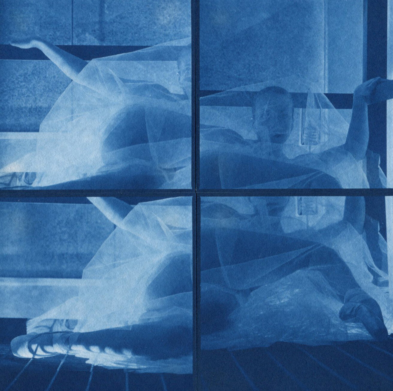 Blue Croisé Devant