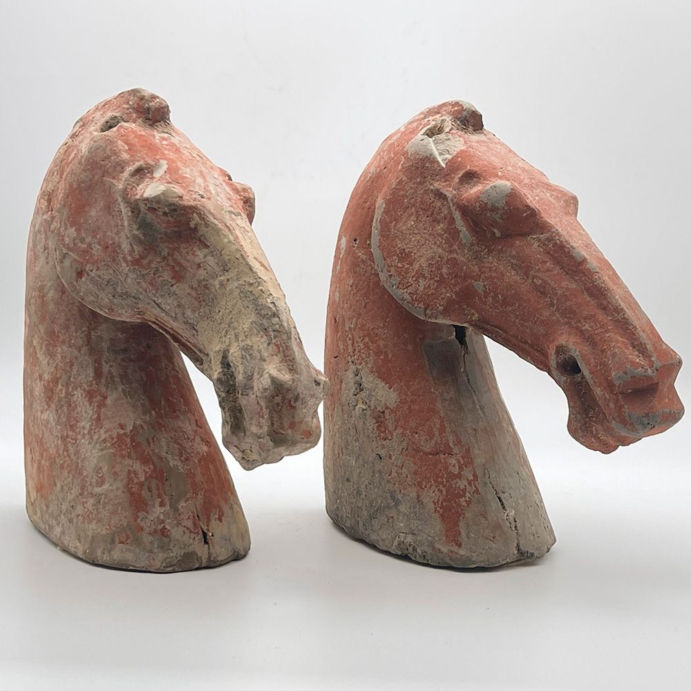 Han Dynasty - Horse head pair