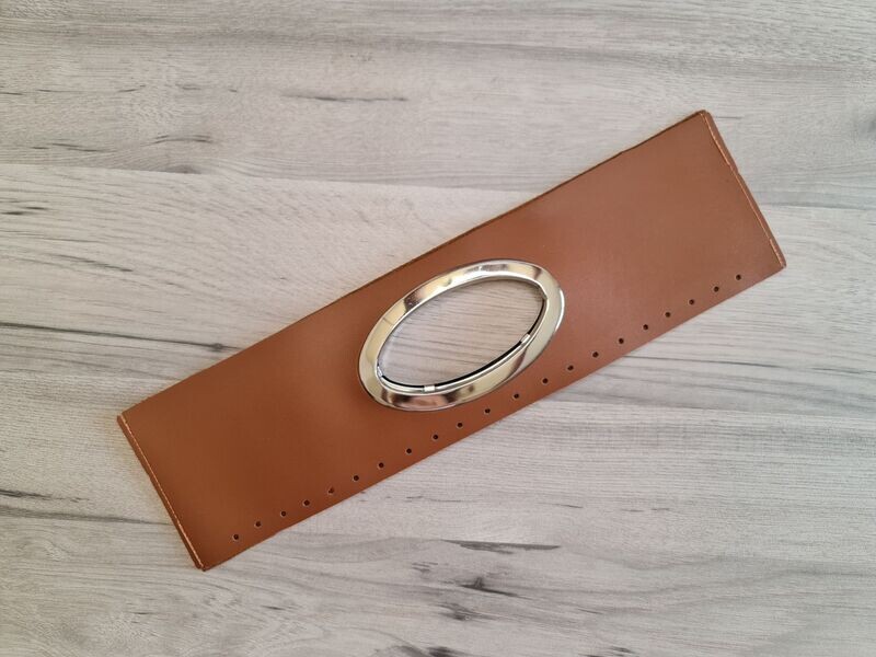 Leather With chrome Handle 36 cm