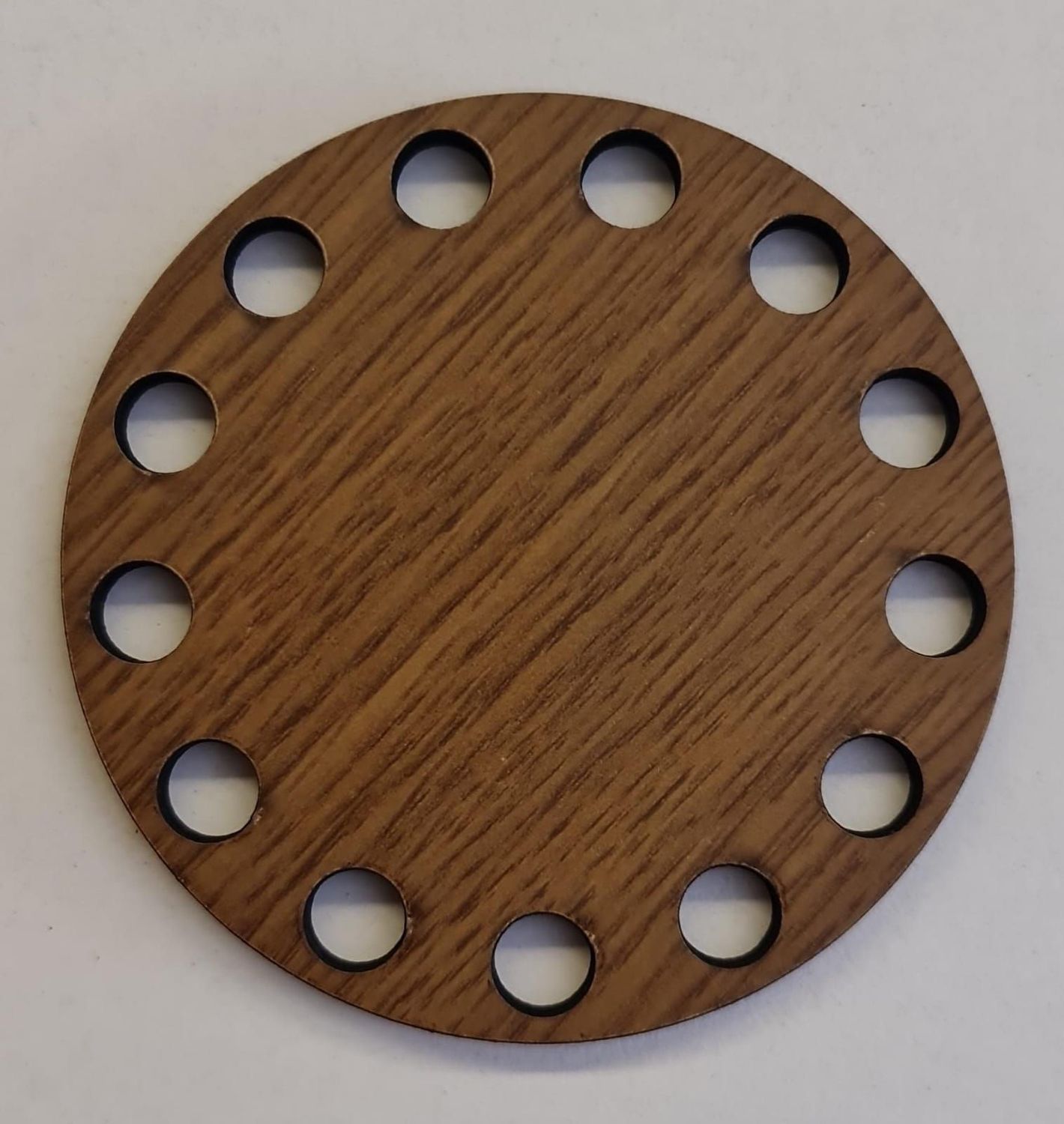 Wooden Base- Circle- 8cm